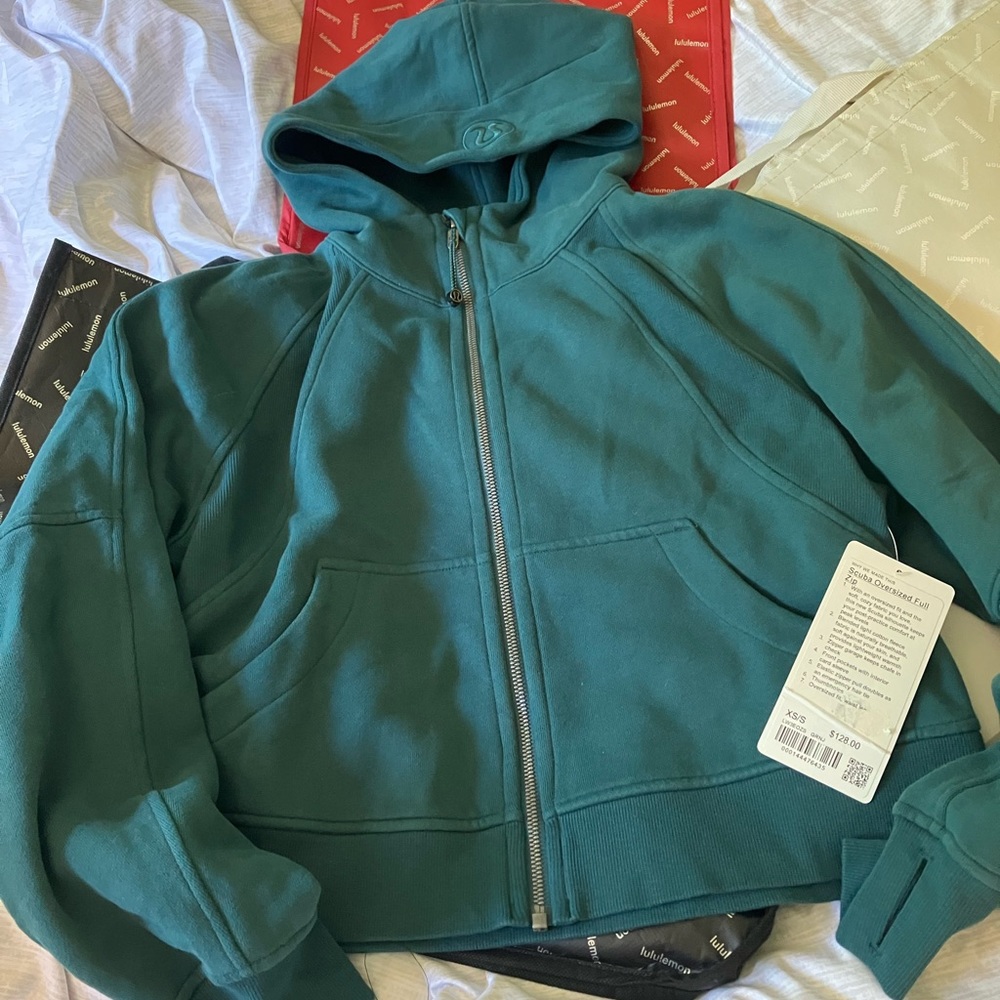 NWT Lululemon Scuba Oversized Full Zip Hoodie, Sz XS/S, Green Jasper - Picture 4 of 9